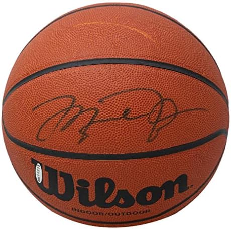 Майкъл Джордан на Чикаго Булс Подписа С Wilson Jet Баскетбол UDA - Баскетболни Топки С Автограф на Чикаго Булс Майкъл Джордан