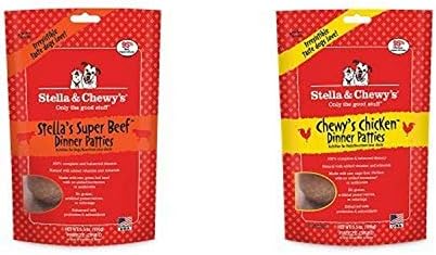 Лиофилизирани сурови кът банички Stella & Chewy'S за кучета, разнообразни опаковка от 2 броя (пилешко и говеждо), на 5,5 грама. Всяка